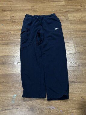 Nike Navy Blue Sportswear Club Fleece embroidered Swoosh Logo Sweatpants Joggers